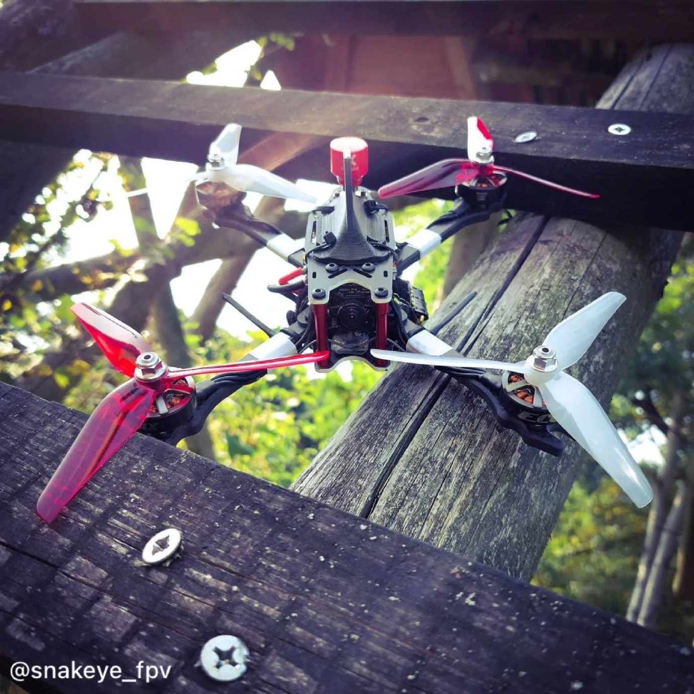 Propellers  HQProp Ethix P4 3-Blade 5.1" Candy Cane (2CW+2CCW)